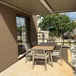 Ap Contessa Апартаменты Новиград